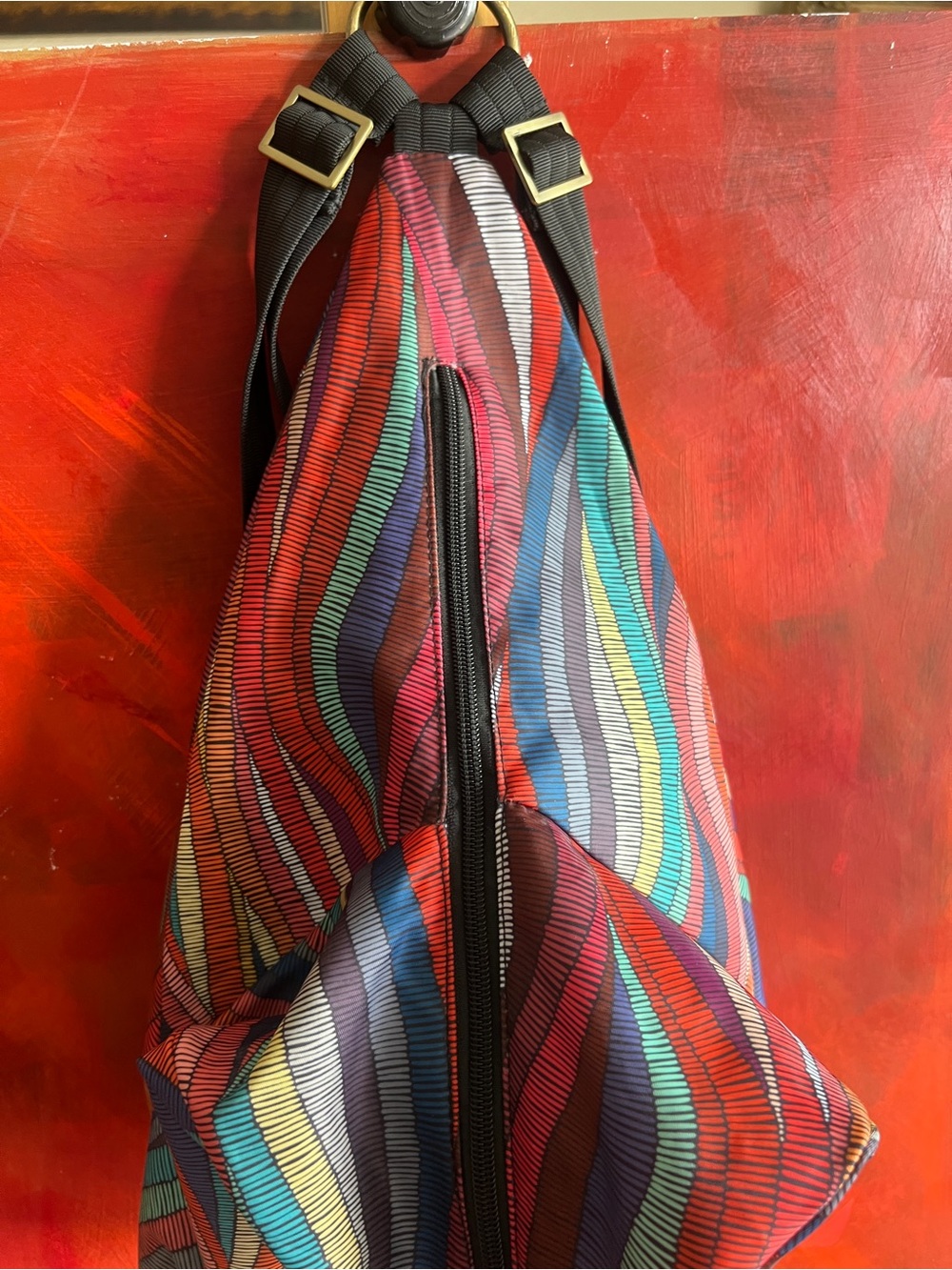 Black Butterfly Multicolor Wave-Pattern Women’s Sling Backpack - Picture 6 of 9